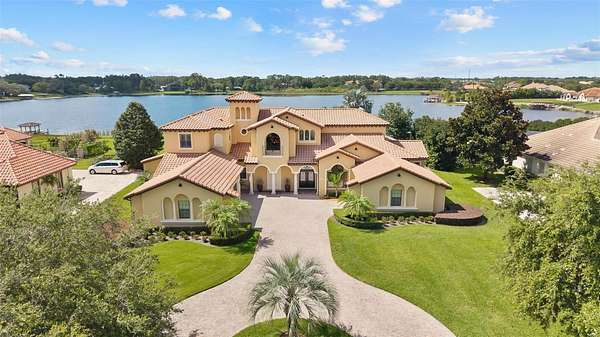 1.68 Acres of Residential Land with Home for Sale in Windermere, Florida