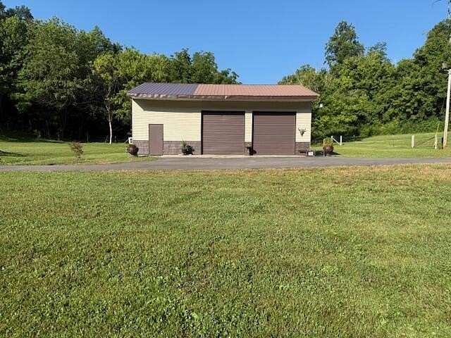 1.5 Acres of Land for Sale in McKee, Kentucky