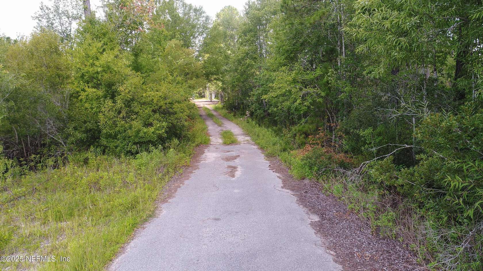 6 Acres of Residential Land for Sale in Jacksonville, Florida