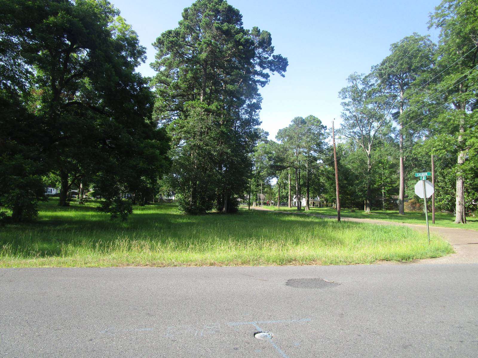 2 Acres of Land for Sale in Magnolia, Arkansas