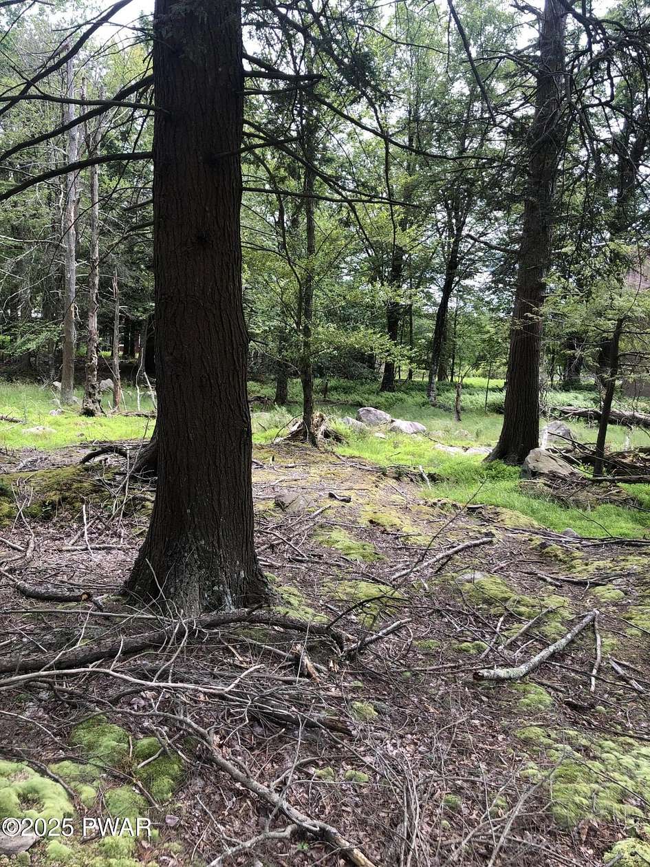 0.31 Acres of Residential Land for Sale in Gouldsboro, Pennsylvania