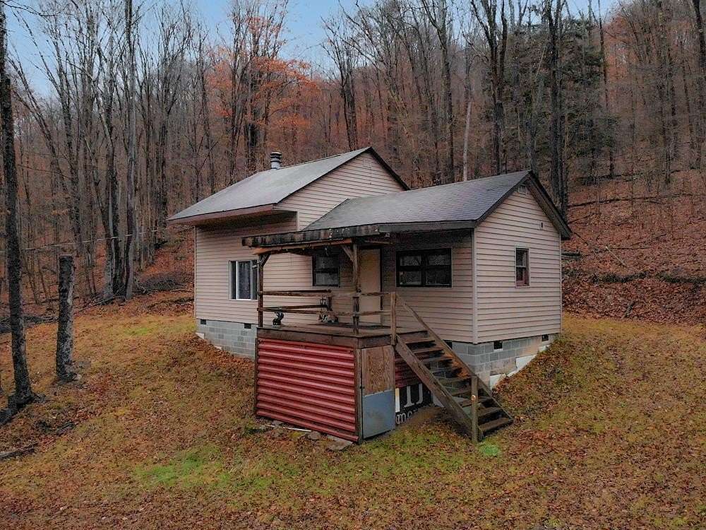 17.3 Acres of Land with Home for Sale in Smethport, Pennsylvania