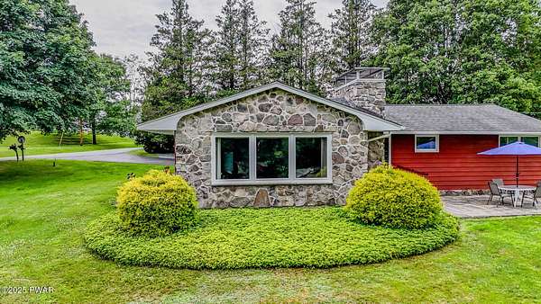 1.52 Acres of Residential Land with Home for Sale in Honesdale, Pennsylvania