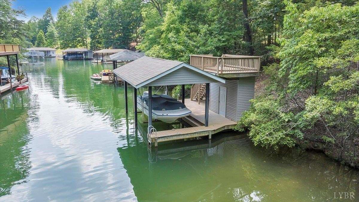 1.34 Acres of Residential Land for Sale in Huddleston, Virginia