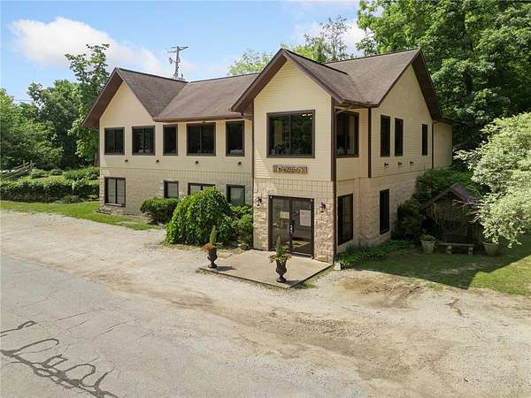 20.7 Acres of Improved Commercial Land for Sale in Harrison, Arkansas