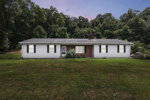 2.9 Acres of Residential Land with Home for Sale in Piketon, Ohio