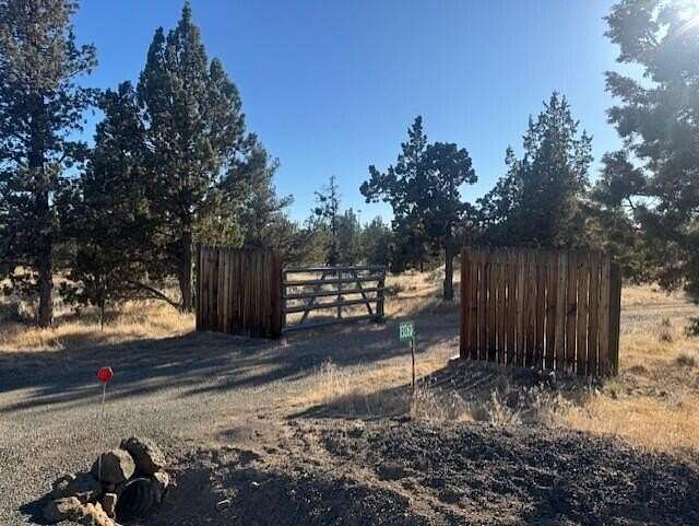 5 Acres of Recreational Land & Farm for Sale in Terrebonne, Oregon