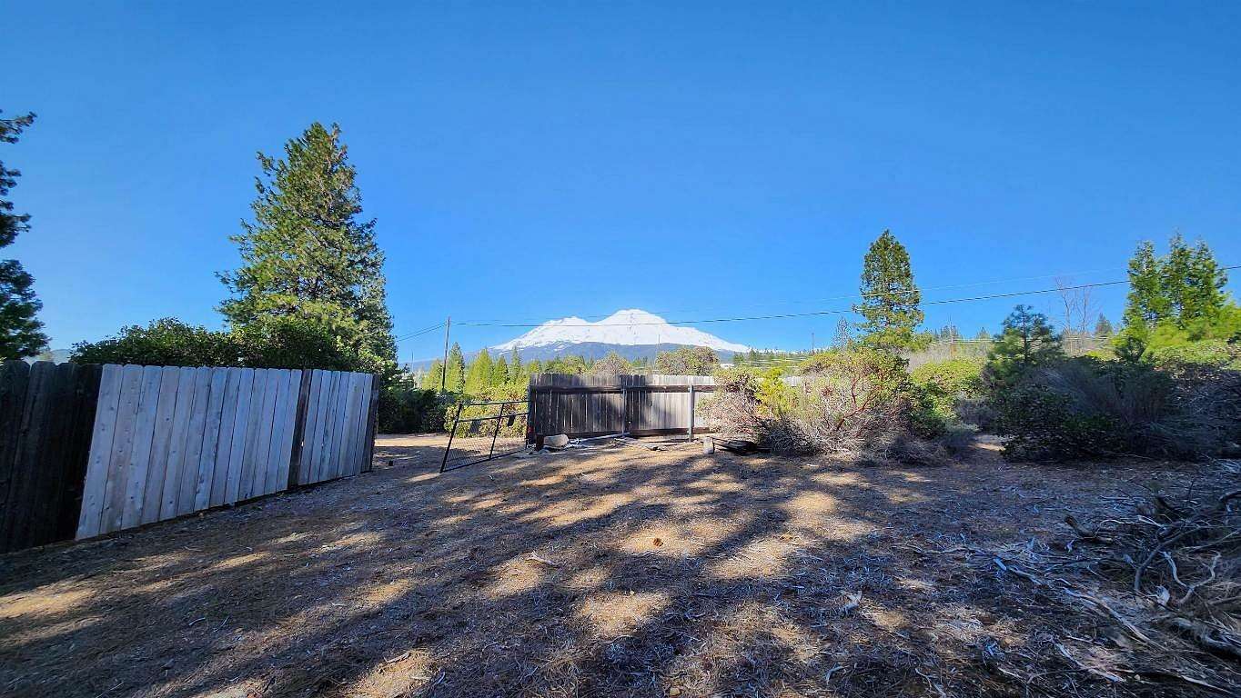 2.5 Acres of Residential Land for Sale in Mount Shasta, California