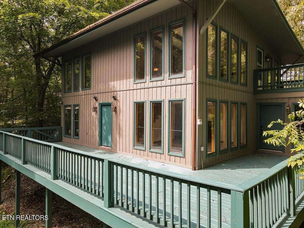 2.6 Acres of Residential Land with Home for Sale in Cookeville, Tennessee