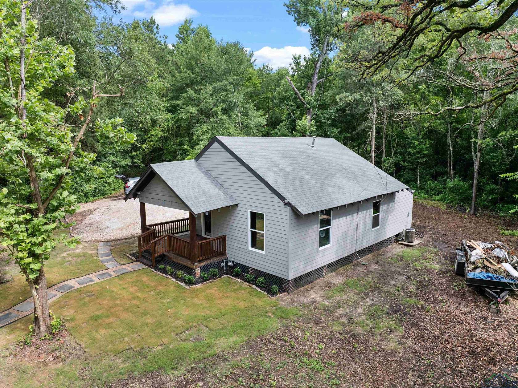 2.17 Acres of Residential Land with Home for Sale in Henderson, Texas