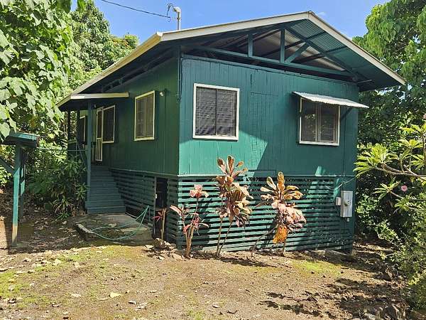 4.8 Acres of Land with Home for Sale in Kailua-Kona, Hawaii
