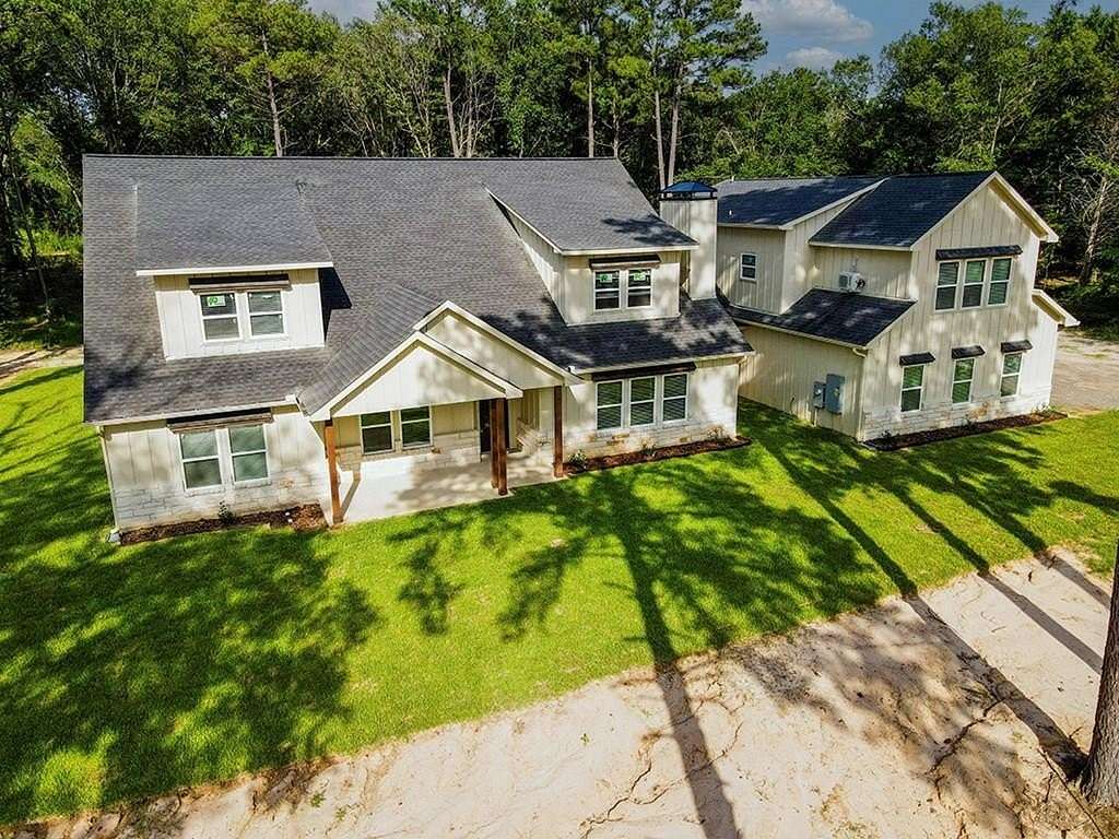 4.53 Acres of Residential Land with Home for Sale in Athens, Texas