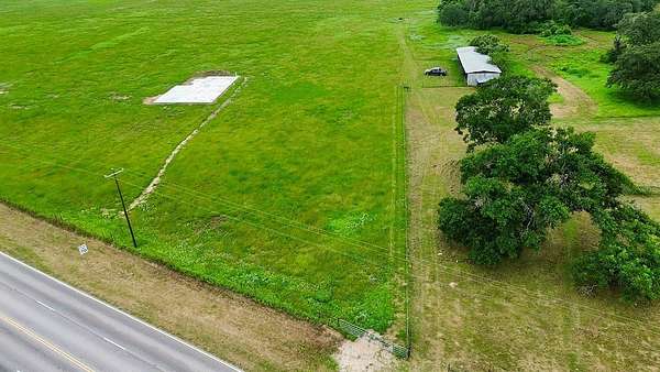 2 Acres of Land for Sale in Lexington, Texas