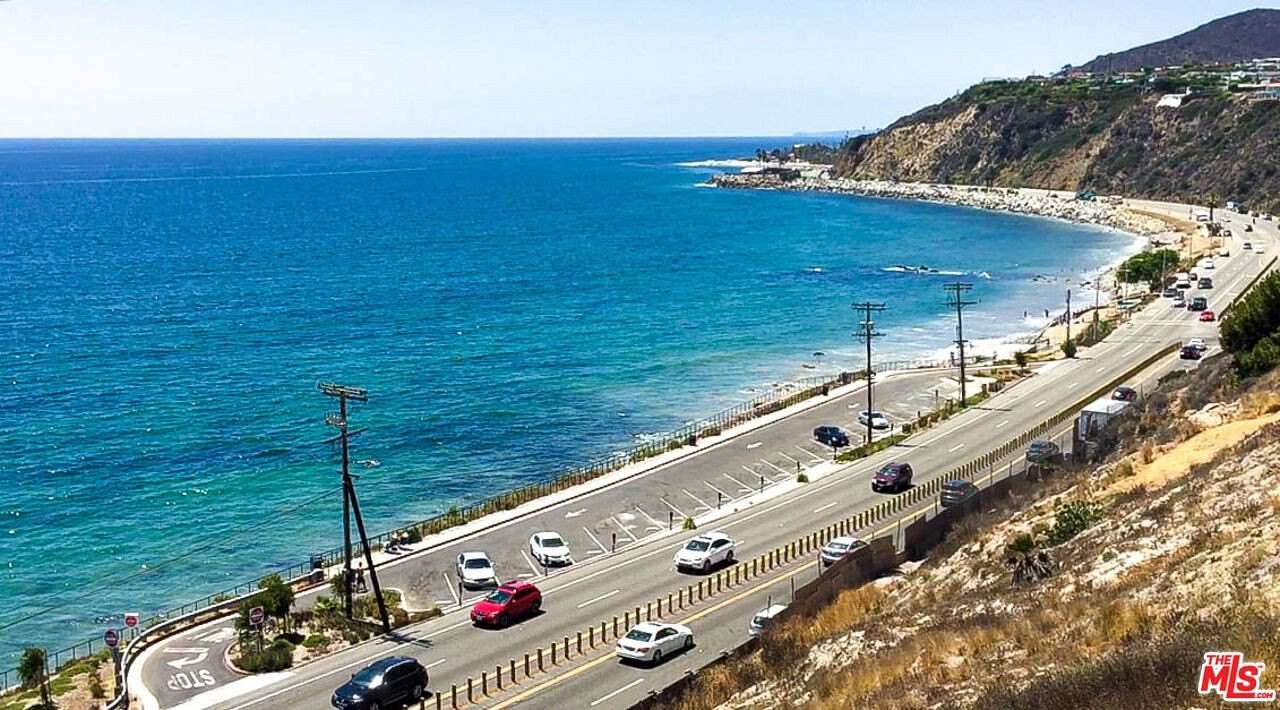 0.09 Acres of Residential Land for Sale in Pacific Palisades, California