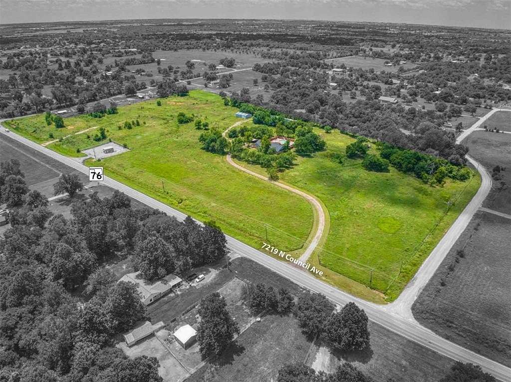 19 Acres of Land with Home for Sale in Blanchard, Oklahoma