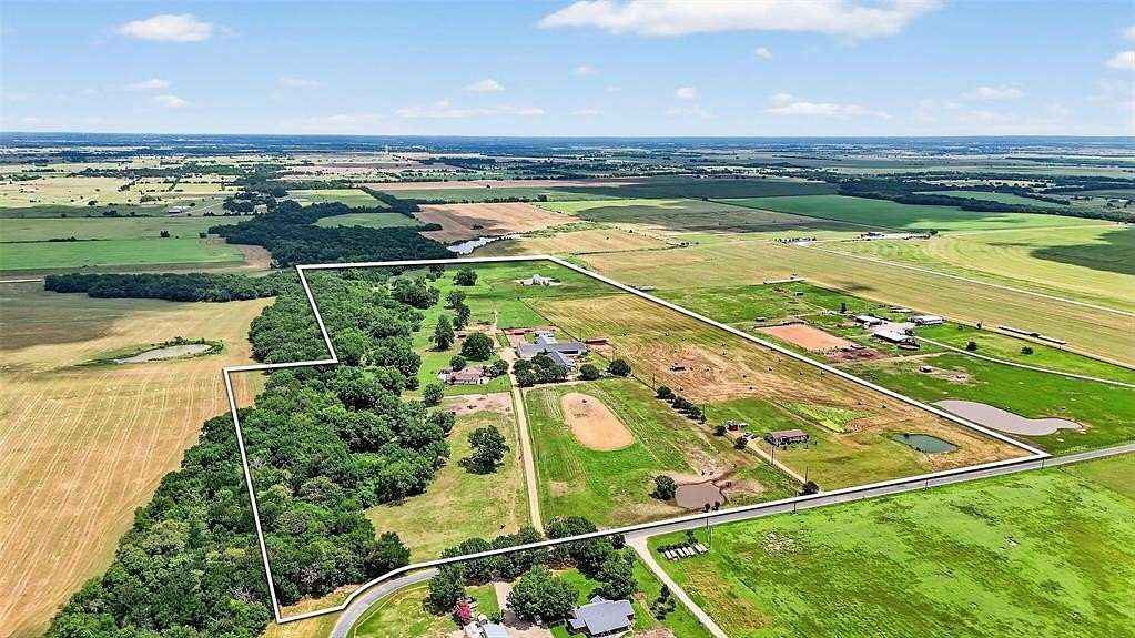 38.3 Acres of Agricultural Land with Home for Sale in Collinsville, Texas