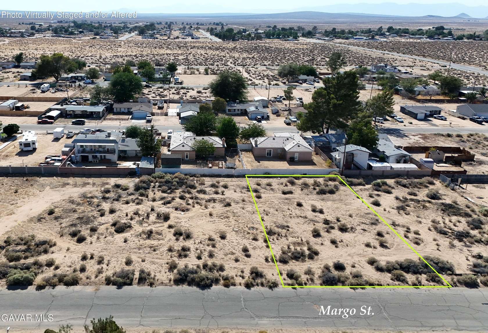 Residential Land for Sale in Edwards, California