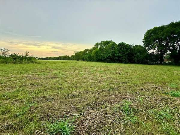 12.2 Acres of Land for Sale in Bonham, Texas