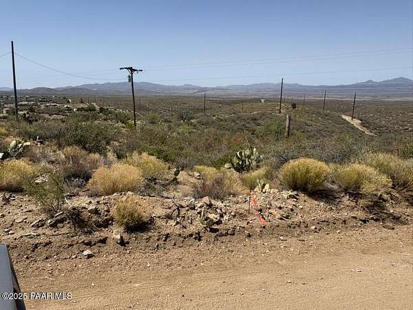 1.86 Acres of Land for Sale in Kirkland, Arizona
