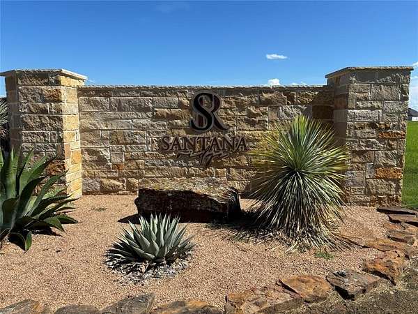 2 Acres of Residential Land for Sale in Weatherford, Texas