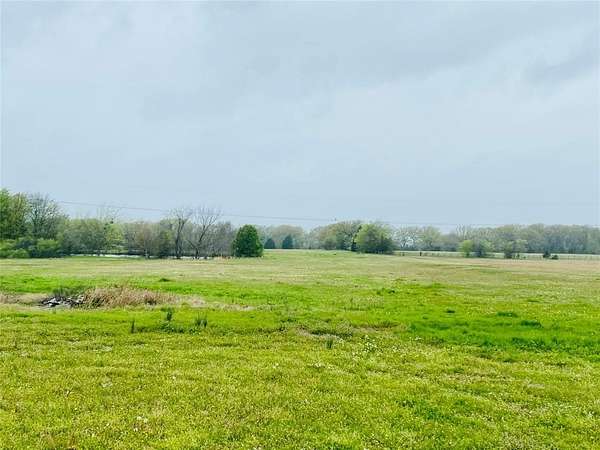 16.5 Acres of Land for Sale in Canton, Texas