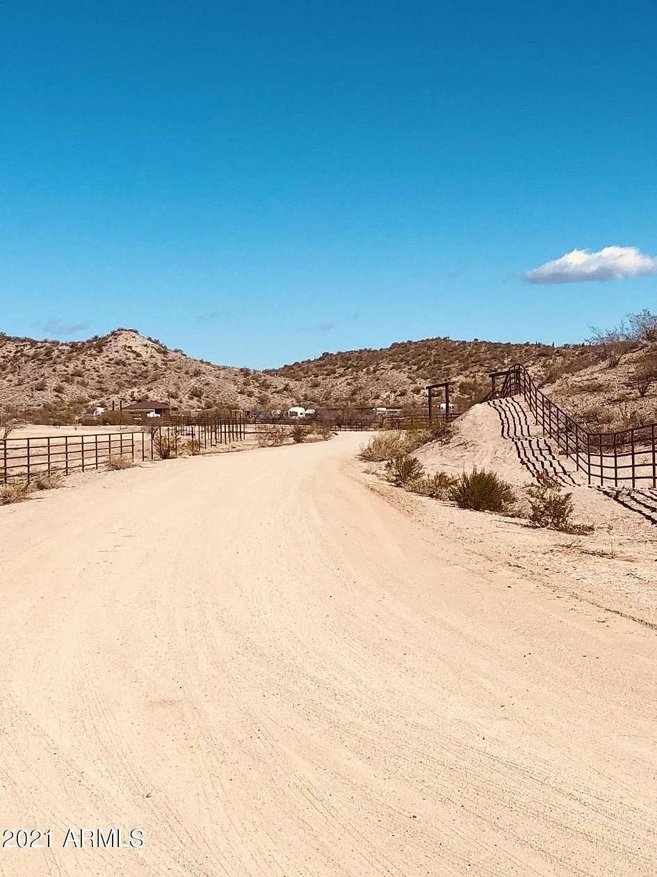 5.3 Acres of Residential Land for Sale in Wickenburg, Arizona