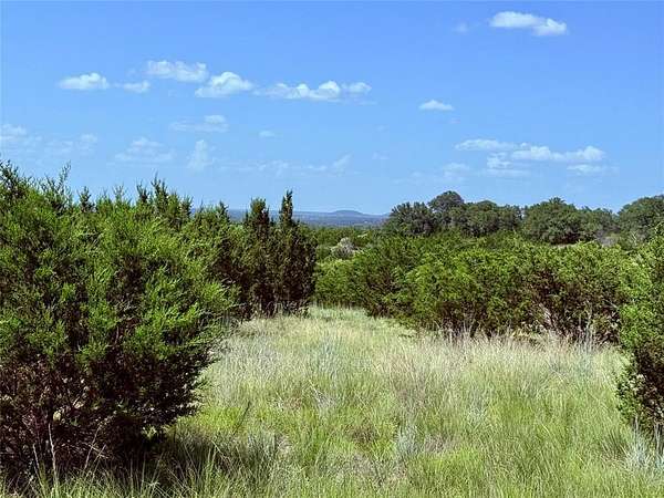 10 Acres of Recreational Land for Sale in Hamilton, Texas