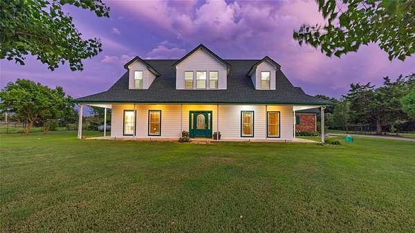 15.4 Acres of Land with Home for Sale in Quinlan, Texas