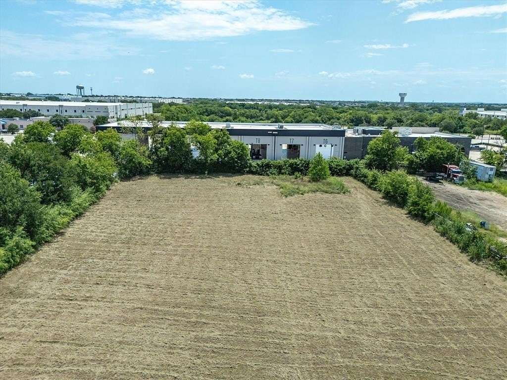 1.19 Acres of Commercial Land for Sale in Lancaster, Texas