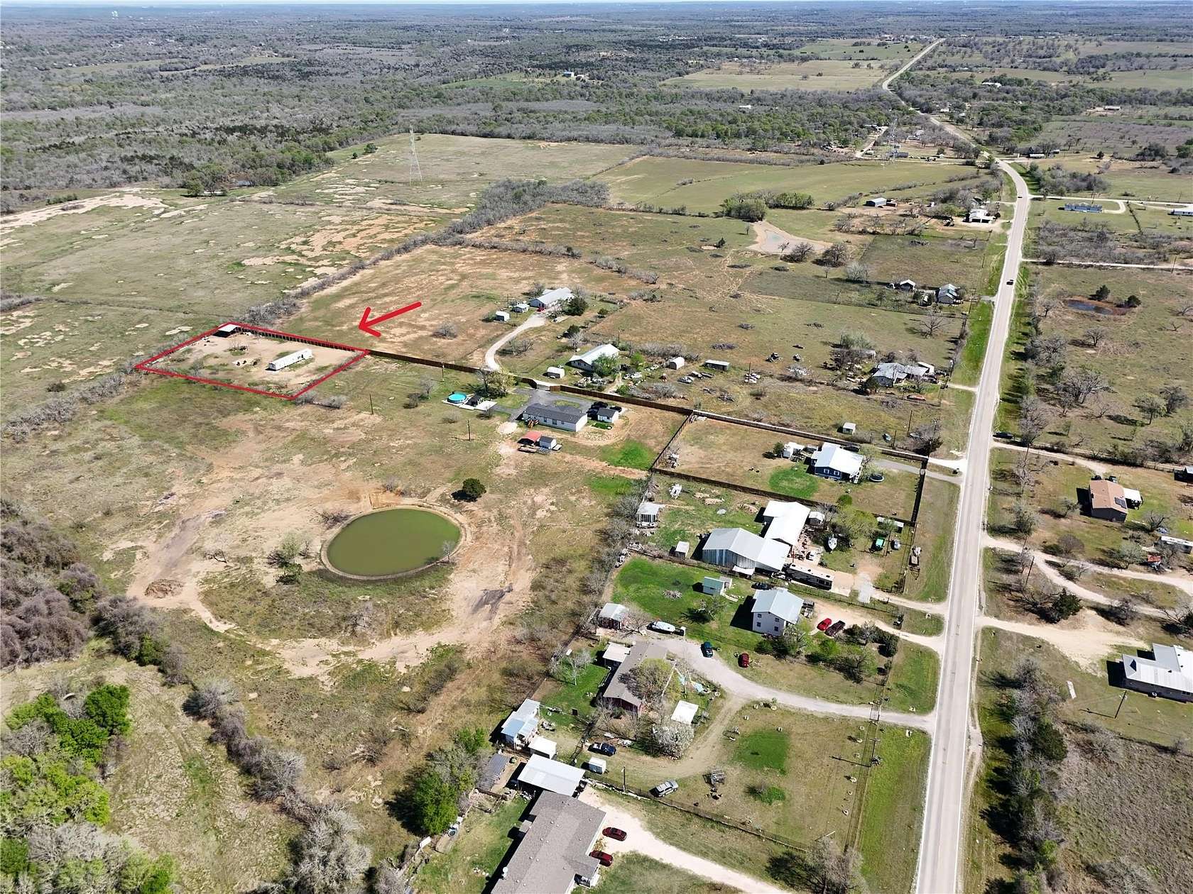 1 Acre of Land for Sale in Dale, Texas