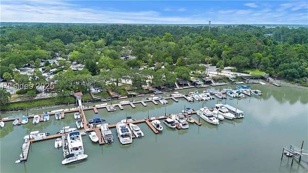 0.88 Acres of Residential Land for Sale in Hilton Head Island, South Carolina