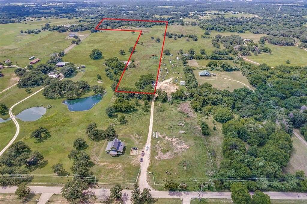 19.7 Acres of Land for Sale in Cleburne, Texas