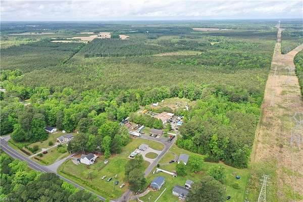 11 Acres of Improved Commercial Land for Sale in Windsor, Virginia
