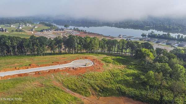 3.18 Acres of Residential Land for Sale in Loudon, Tennessee