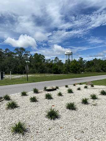 0.5 Acres of Residential Land for Sale in Lake Wales, Florida