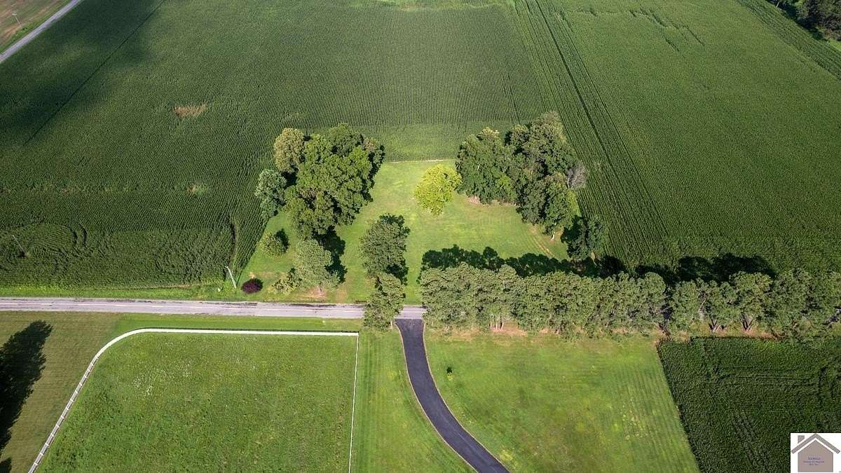 2 Acres of Residential Land for Sale in Hazel, Kentucky