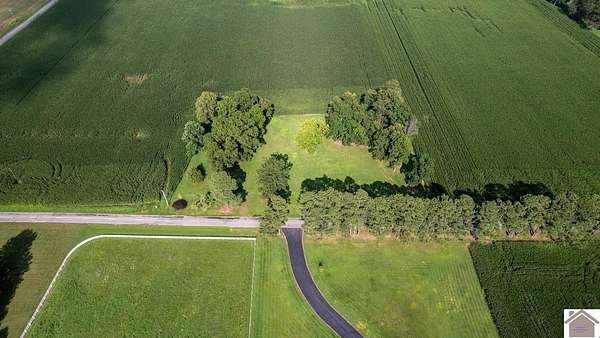 2 Acres of Residential Land for Sale in Hazel, Kentucky