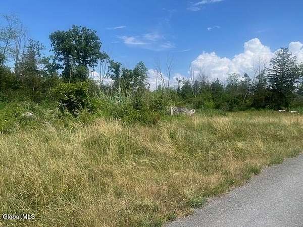 1 Acre of Residential Land for Sale in Hudson, New York
