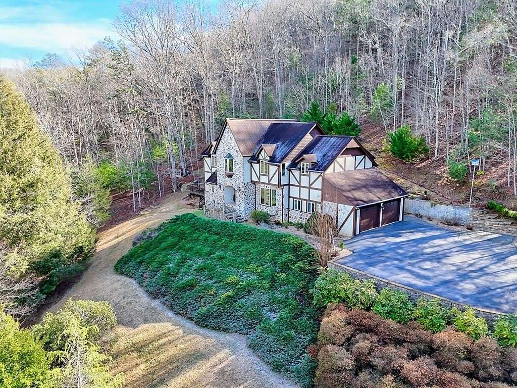3 Acres of Land with Home for Sale in Brasstown, North Carolina