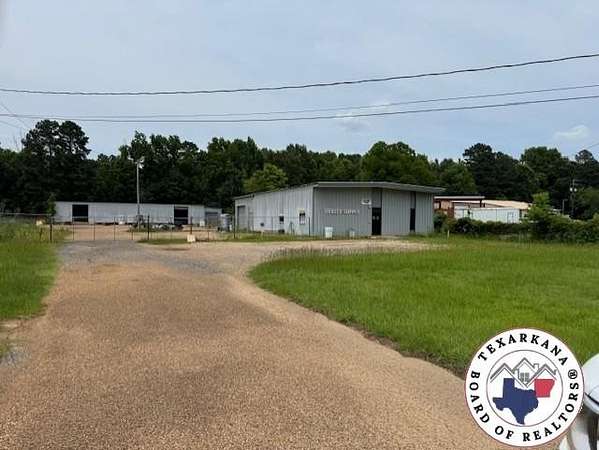 1.52 Acres of Improved Residential Land for Sale in Texarkana, Texas