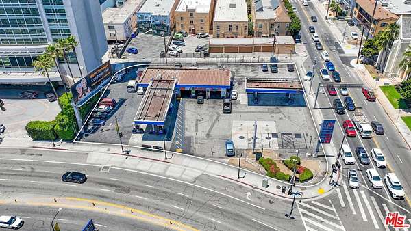 0.61 Acres of Mixed-Use Land for Sale in Los Angeles, California