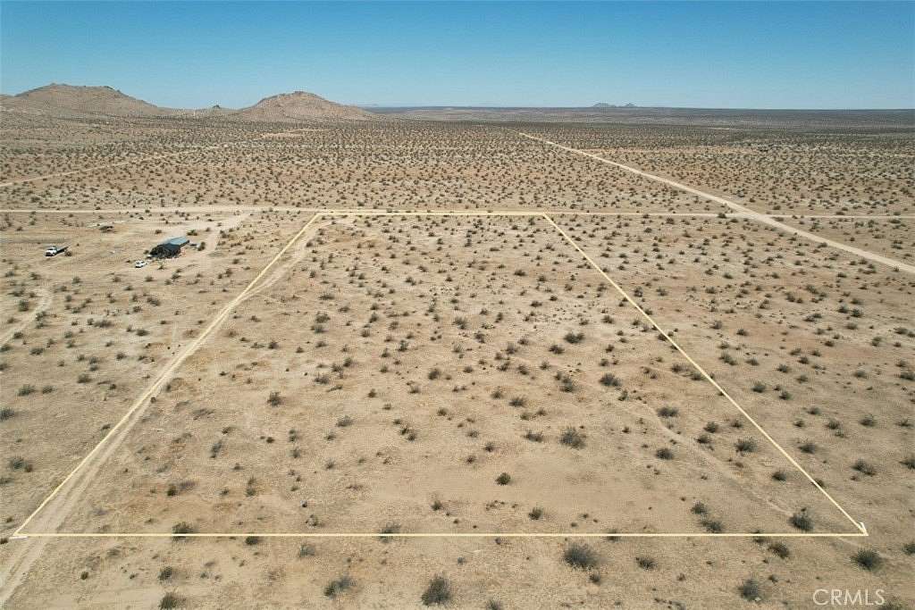 5 Acres of Residential Land for Sale in Adelanto, California