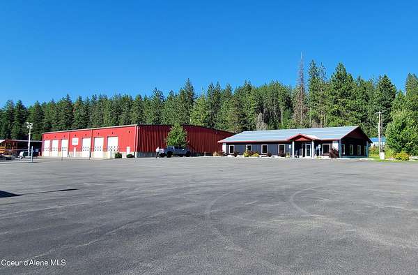 6 Acres of Improved Mixed-Use Land for Sale in Hayden, Idaho