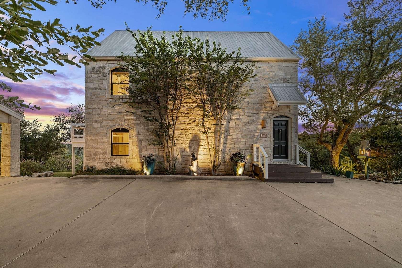 2.45 Acres of Residential Land with Home for Sale in Jonestown, Texas