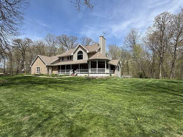 10 Acres of Residential Land with Home for Sale in Lena, Illinois