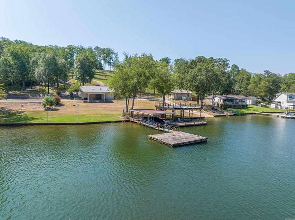 4.25 Acres of Residential Land with Home for Sale in Hot Springs, Arkansas