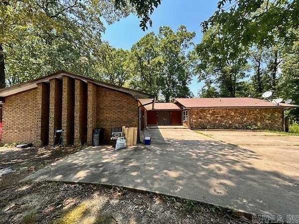 3.6 Acres of Land with Home for Sale in St. Charles, Arkansas