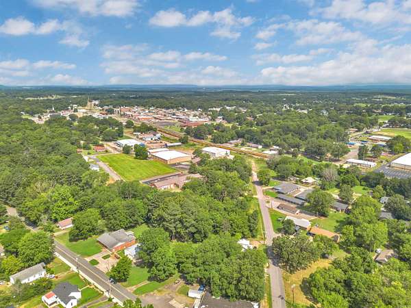 0.4 Acres of Residential Land for Sale in Morrilton, Arkansas