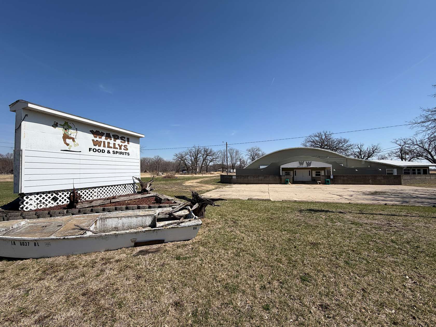 4.42 Acres of Improved Commercial Land for Sale in Long Grove, Iowa