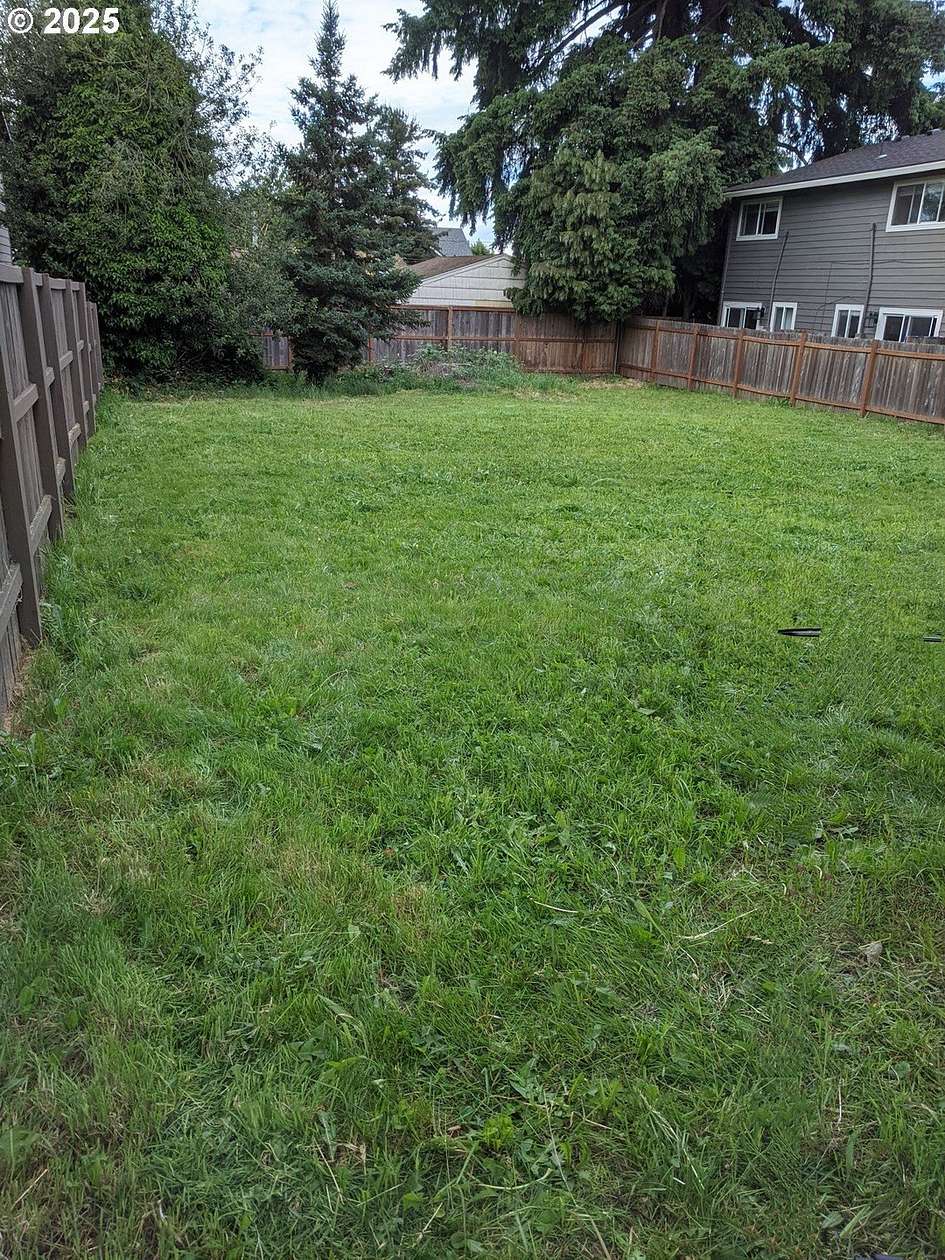 0.11 Acres of Land for Sale in Portland, Oregon